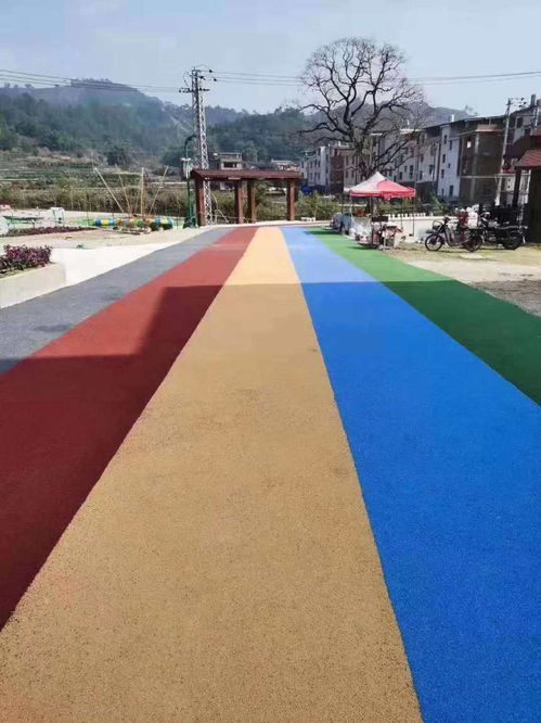 2021滎陽混凝土透水地坪生產(chǎn)企業(yè)集團 致力海綿城市建設(shè)，打造綠色環(huán)保地面